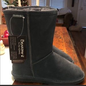 Bearpaw boots